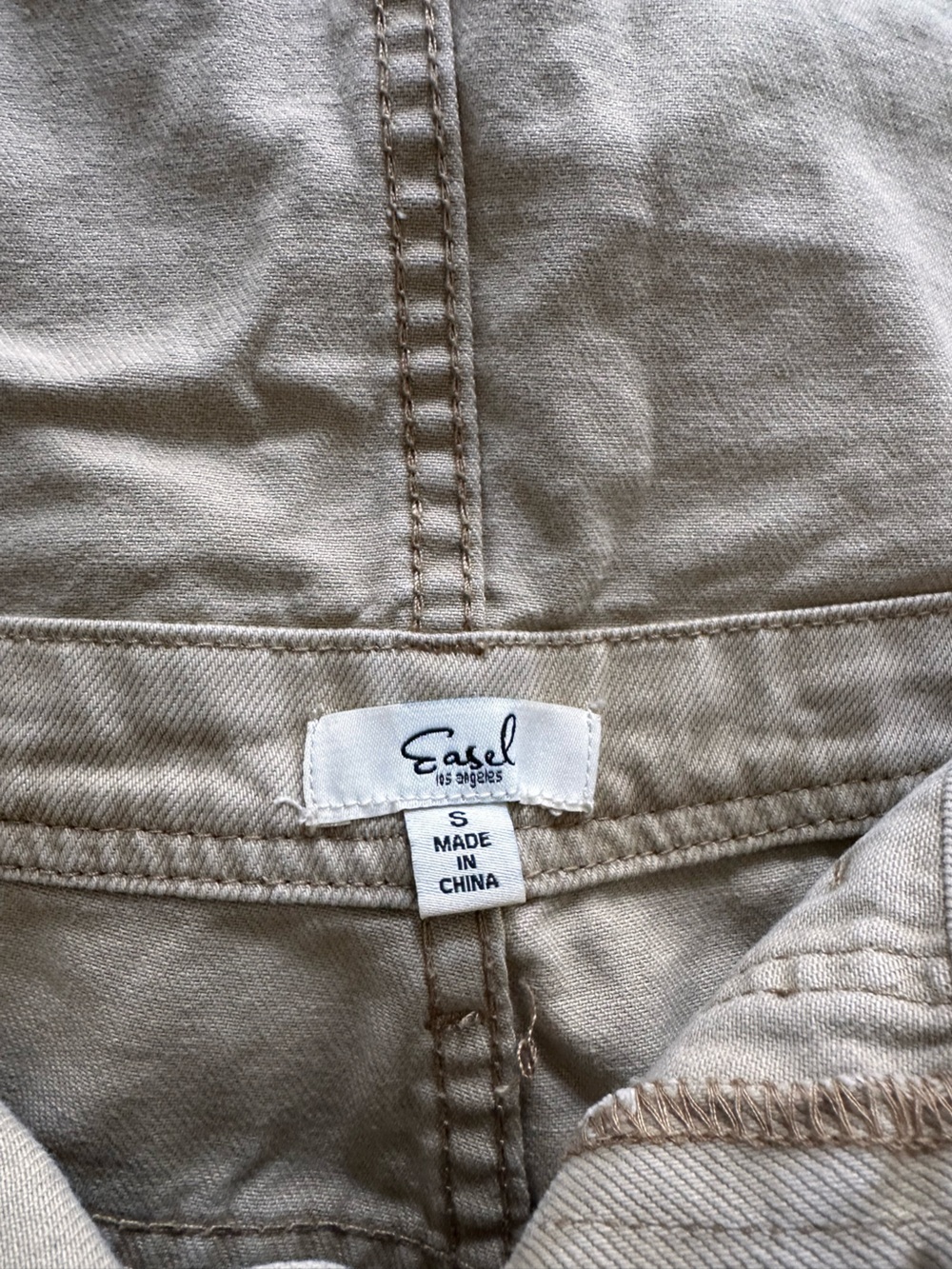 easel overalls - Picture 3 of 4